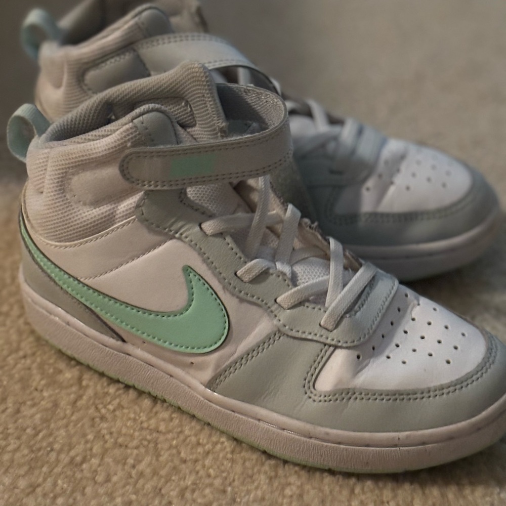 Nike Kids High-Top Sneakers White and Mint